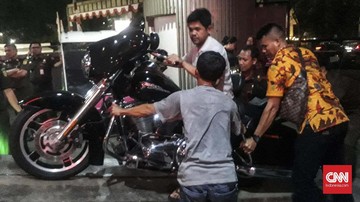Mercedes dan Harley Milik Mantan Bos Jiwasraya Disita Kejagung