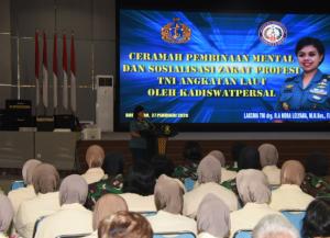 Ratusan Personel AAL Terima Pembinaan Mental dan Sosialisasi Zakat Profesi TNI Angkatan Laut