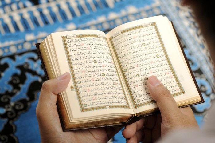 Warga Aceh Tamiang Tidak Pakai Masker Dihukum Membaca Alquran