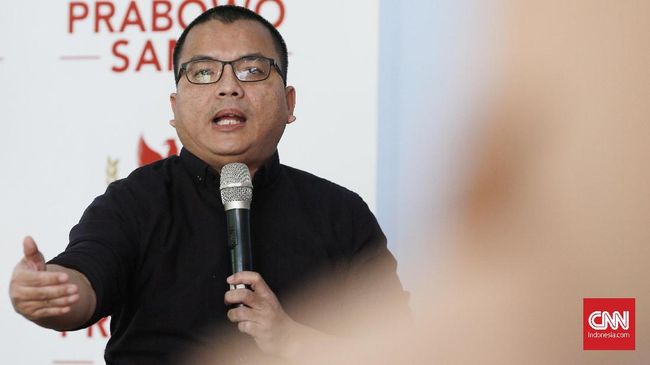 Gerindra Bakal Usung Denny Indrayana di Pilkada Kalsel