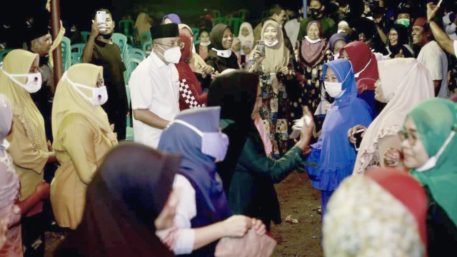 Gadis Ternate Jatuh Pingsan Ketika Dilamar Bakal Calon Wakil Wali Kota
