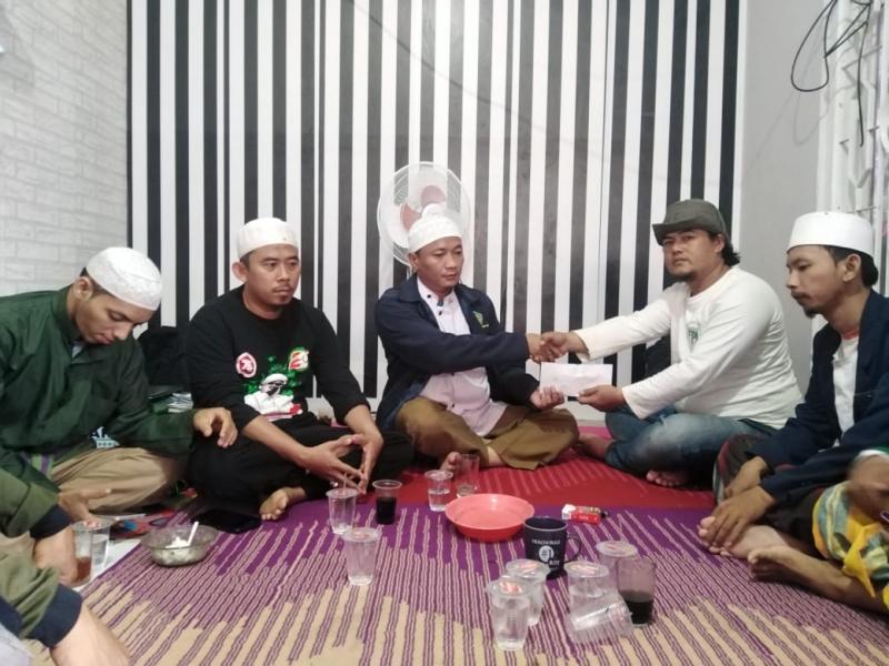 FPI Cibitung Salurkan Bantuan untuk Korban Banjir Bandang di Sukabumi