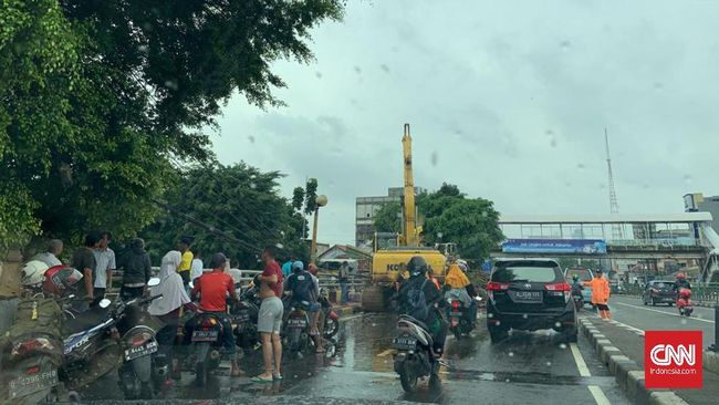 16 RT di Jaksel Terendam Banjir hingga 71 Cm