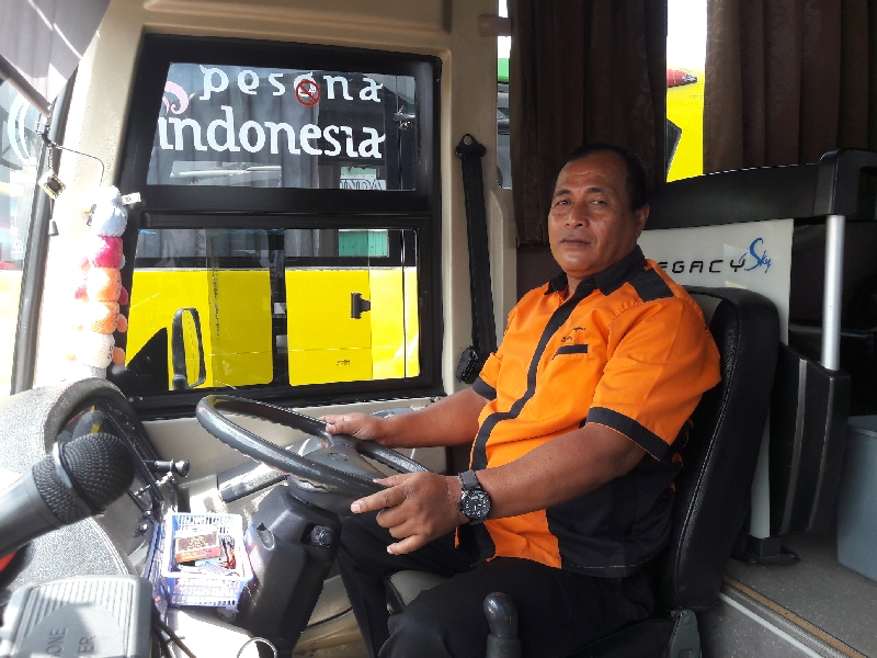 Sopir Bus Tispa ini 3 Hari Nginap di Terminal Bekasi untuk Tunggu Penumpang