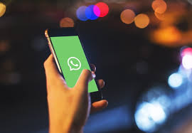 WhatsApp Paksa Pengguna Bagi Data ke Facebook atau Hapus Akun