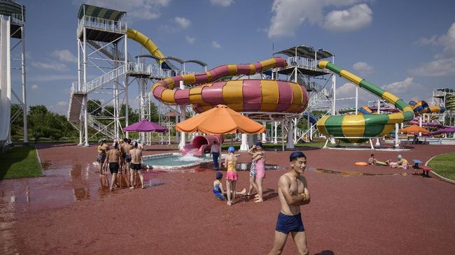 Gubernur Jabar Ridwan Kamil Terkait Penutupan Waterboom: Pelajaran bagi Pemilik Usaha