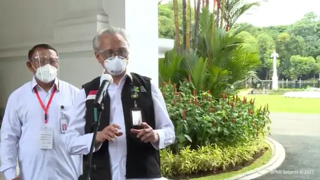 Profil Profesor Abdul Muthalib, Dokter yang Suntik Vaksin Covid-19 Sinovac ke Presiden Jokowi: Saya Sempat Gemetar