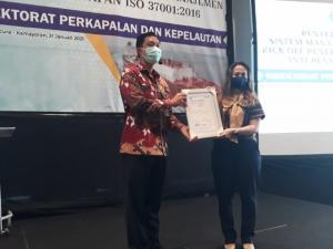 Ditkapel Kemenhub Terima Sertifikat ISO 9001:2015
