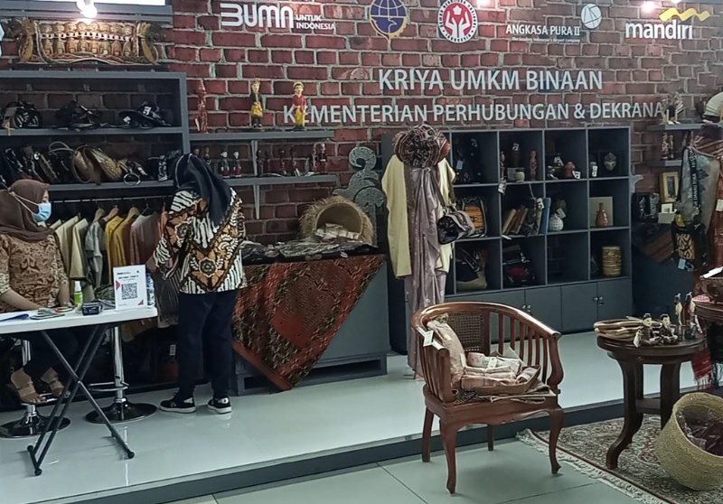 Pameran di Terminal 3 Bandara Soetta, UMKM Bersyukur Terus Didukung Angkasa Pura II di Tengah Pandemi