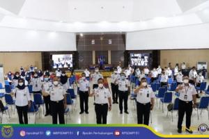 1.000 Taruna Serius Ikuti Kuliah Umum Virtual Kepala BPSDMP dari Poltekpel Malahayati
