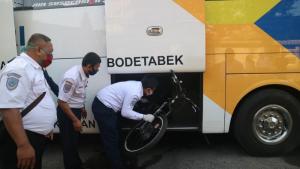 Bus Sehat DAMRI Manjakan Penumpang Membawa Sepeda