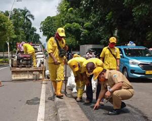 Pemkot Jakpus Sudah Perbaiki Jalan Rusak 1104 Titik