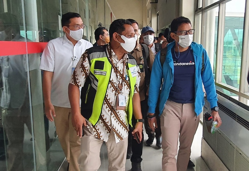 Sandiaga Uno Sebut Akan Ada Creative Hub di Bandara Sam Ratulangi