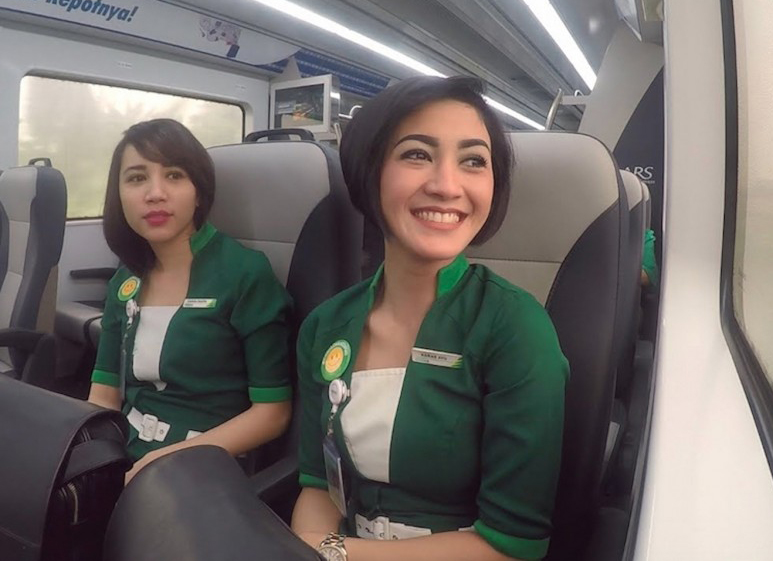 Obral, Gaes! Tiket KA Bandara Turun dari Rp70.000 jadi Rp.30.000