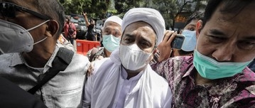 Rizieq Shihab Kembali Jalani Sidang Eksepsi di PN Jaktim Hari Ini