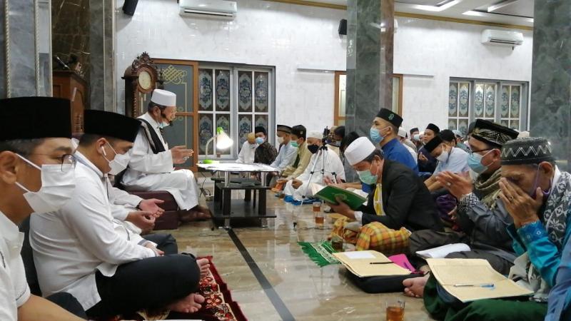 Wagub DKI Ahmad Riza Hadiri Tawaqquf Majlis Taklim Al Asyirotussyafi`iyyah Kemayoran