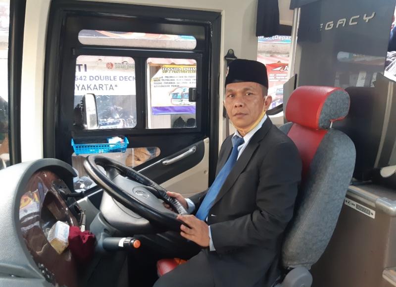 Mudik Dilarang, Sopir Harapan Jaya: Susah Bayar Uang Kuliah Anak