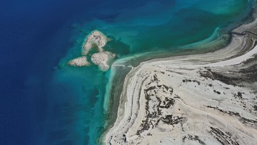 NASA Ungkap Warna Biru Misterius di Mars
