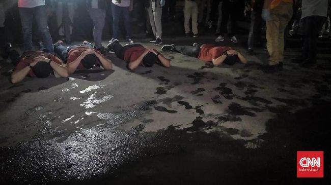 Polri Susun Berkas Kasus Pembunuhan Laskar FPI di KM 50 Tol Cikampek