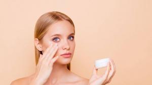 Biar Enggak Kering, 5 Skincare Ini Wajib Dipakai Selama Puasa
