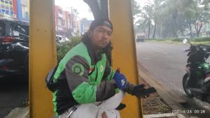 Driver Ojol ini Pernah Berkelahi dengan Penumpang yang Kurang Ajar