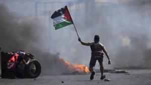 Ribuan Warga Palestina Demo Israel, Korban Luka Berjatuhan
