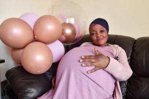 Pecahkan Rekor, Perempuan Asal Afrika Selatan Ini Melahirkan 10 Bayi Kembar