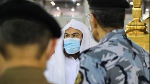 Syeikh As-Sudais soal Haji 2021 Hanya untuk 60 Ribu Orang: Keputusan Bijaksana
