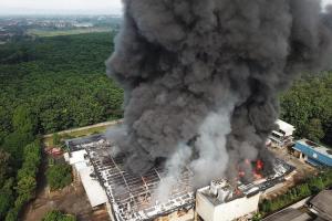 Pabrik Pengolahan Daging di Purwakarta Jabar Dilalap Api