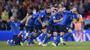 Timnas Italia ke Final Euro 2020/21 Lewat Adu Penalti, Legenda Spanyol Pique Marah 