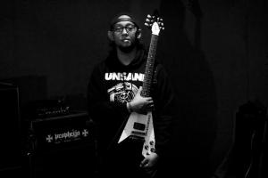 Gitaris Burgerkill Eben Meninggal Dunia Saat Taping Konser Online, Jenazah Dimakamkan di Halaman Rumah