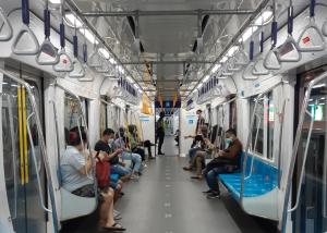 Naik MRT dari Dukuh Atas, Penumpang Senyap Tidak Bersuara