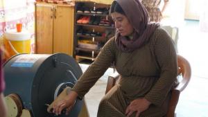 Divya: Mesin Cuci Tanpa Listrik yang Diputar Dengan Tangan dan Diklaim Hemat Waktu dan Tenaga