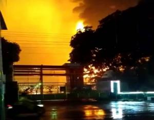 Tangki Pertamina Kilang Cilacap Terbakar