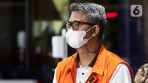 Korupsi Cukai Rokok, Bupati Bintan Apri Sujadi Didakwa Rugikan Negara Rp425 Miliar