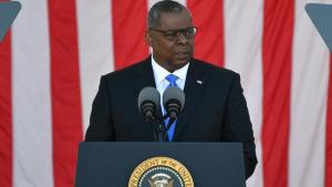 Menhan Amerika Serikat Positif Covid, Gejala Ringan Tetap Isolasi Mandiri