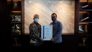 Bandara Ngurah Rai Terima Sertifikat Sistem Manajemen Energi ISO 50001:2018  