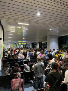 Kepala Satgas Covid-19 Jelaskan Pemicu Antrean PCR di Bandara Soekarno-Hatta Membludak