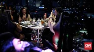 Anak Tommy Soeharto Punya Restauran Melayang, Buka Hari Ini