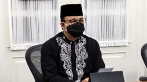 Anies Baswedan Ajak Umat Baca Alquran Hari Ini: Bisa di Halte hingga Taman