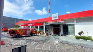 Plasa Telkom Kudus Dilalap Api, 3 Unit Mobil Damkar Dikerahkan