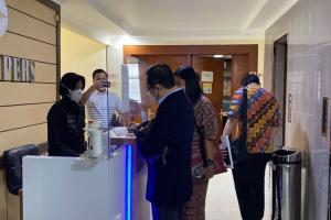 Tim Kuasa Hukum Keluarga Kadiv Propam Irjen Sambo Sambangi Dewan Pers, Ada Apa? 