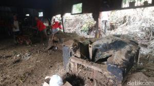 Pilu Banjir Bandang Pati Jateng: Rumah Tempat Produksi Kerupuk Hanyut