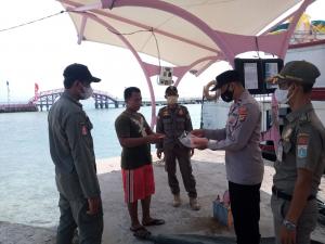 350 Masker Gratis Hari Ini Dibagikan Jajaran Polres Kepulauan Seribu