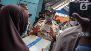 Gubernur Anies Bebaskan Biaya PBB 1,2 Juta Rumah Warga di Jakarta