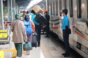 Mulai 30 Agustus, Penumpang KA Wajib Booster, PCR Tidak Berlaku Lagi