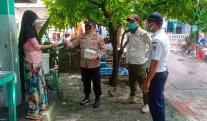 350 Masker Dibagikan Graris untuk Masyarakat Kepulauan Seribu Hari Ini