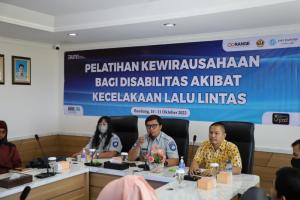 Jasa Raharja Jawa Barat Berikan Pelatihan Kewirausahaan Bagi Disabilitas Akibat Kecelakaan Lalu Lintas