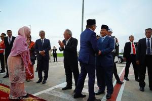 Sahabat Lama, Prabowo Subianto Dampingi Anwar Ibrahim dari Istana Bogor hingga Antar ke Bandara