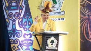 Hadiri Rakornis, Airlangga Targetkan Golkar Raih 8 Kursi DPR dan 299 DPRD di Papua